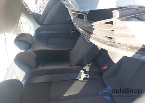 2021 Kia K5 Lxs z USA, uszkodzony, nr VIN 5XXG14J23MG025823